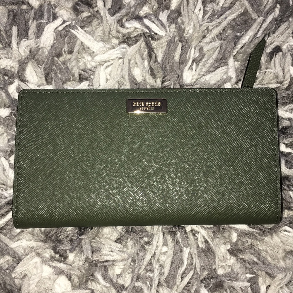 NWT KATE SPADE STACY WALLET